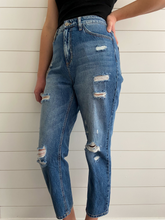 Load image into Gallery viewer, Mikaella Distressed Mom Jeans
